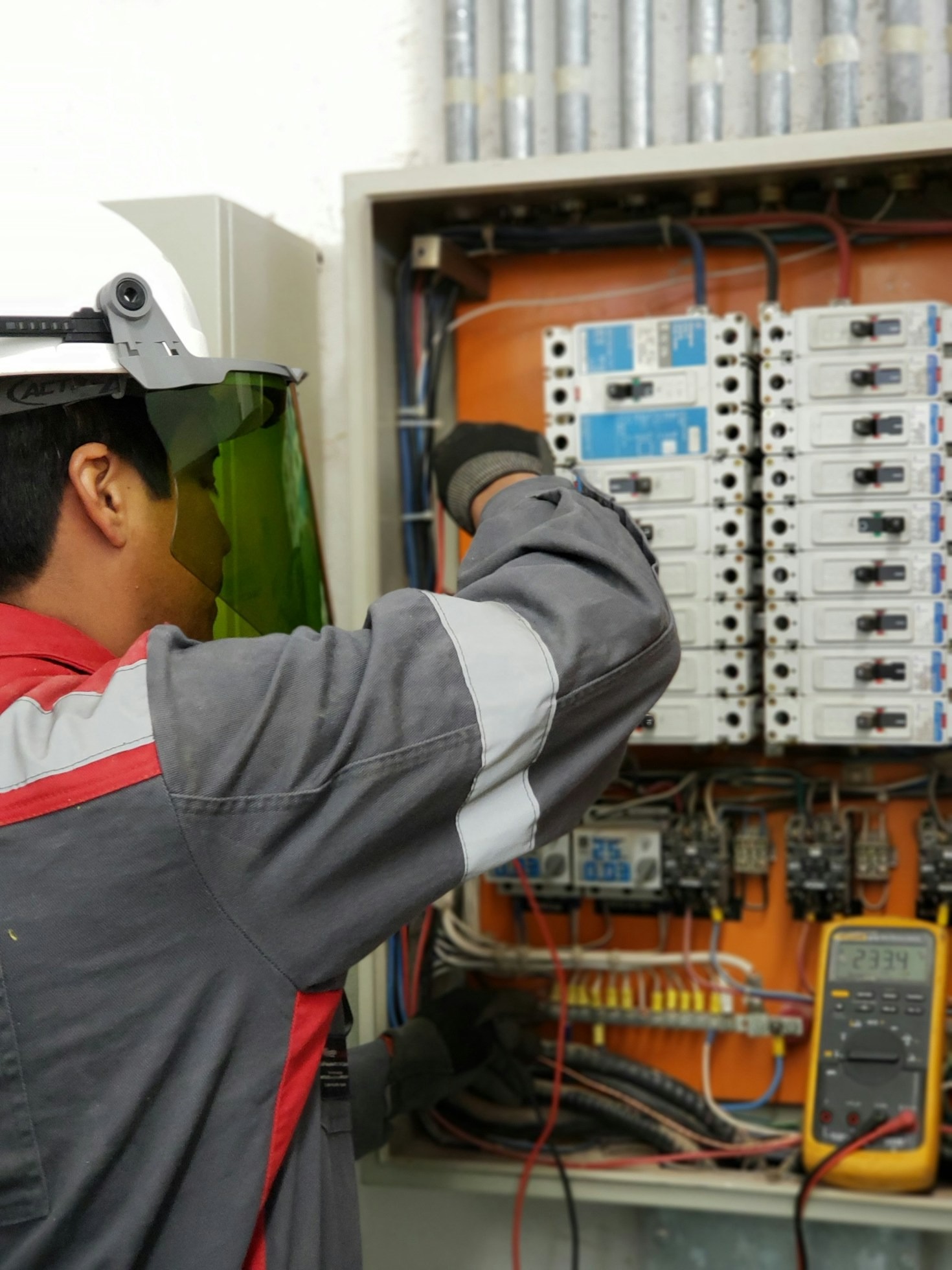 Vantagens da Automação Industrial para Pequenas e Médias Empresas
